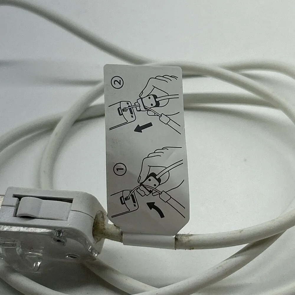Official Nintendo‎ Wii White Nunchuck Controller OEM Used Untested